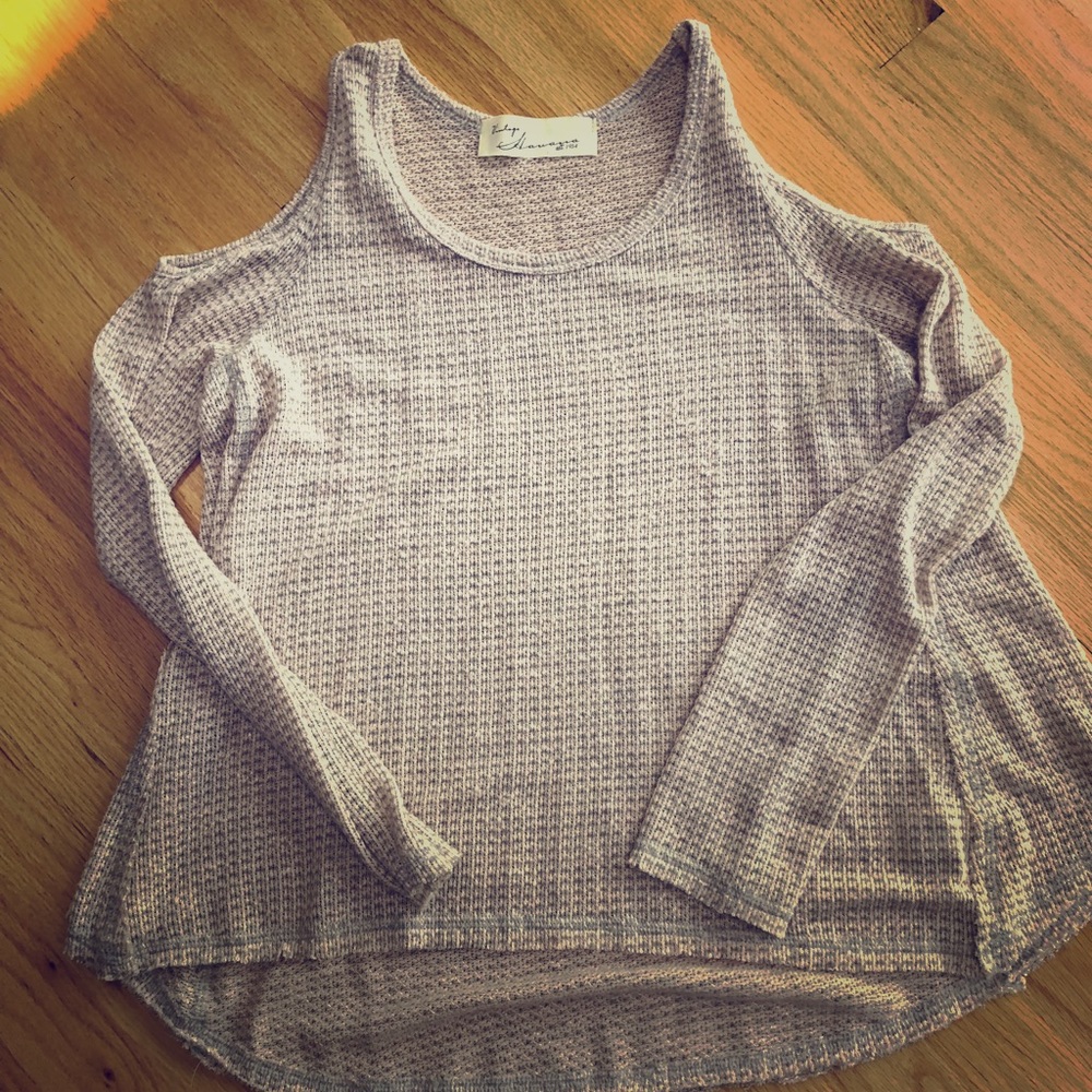 Cold Shoulder Flowy Top